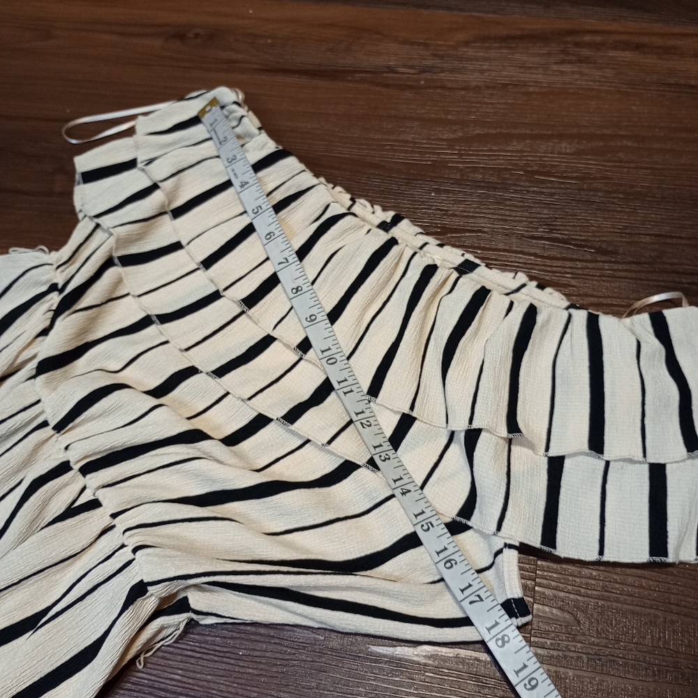Anthropologie Maeve Rita striped One Shoulder ruffled top - Picture 7 of 9